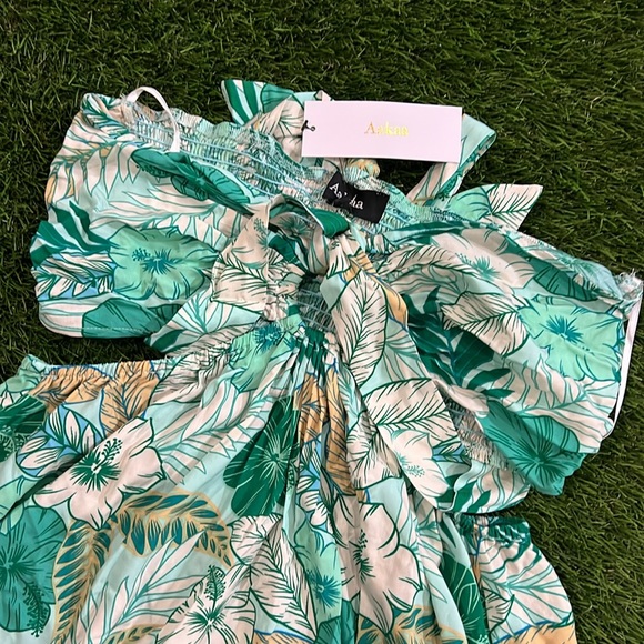 Aakaa Green Floral Maxi Dress - Picture 3 of 7